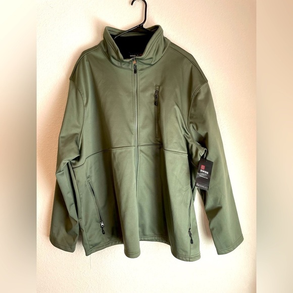 Swiss Tech Men's Midnight Green Softshell Jacket
Size 3XL-NWT - Picture 2 of 9